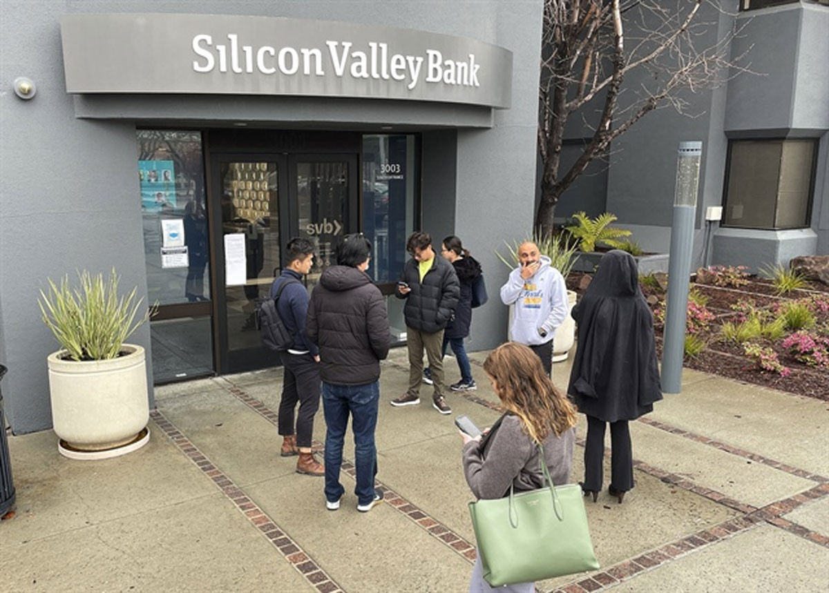 Silicon Valley Bank sụp đổ, lo ngại Lehman Brothers thứ 2