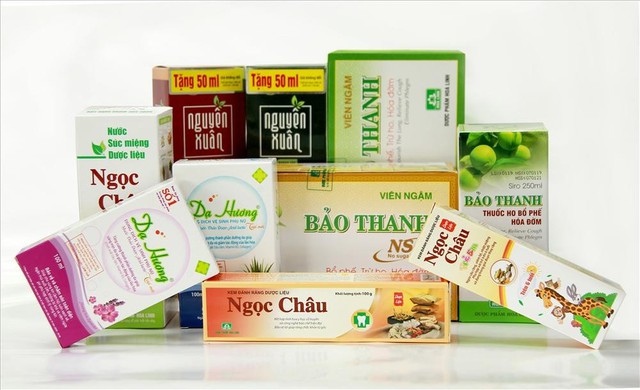 Thuê "chiến thần" Hà Linh bán chai dầu gội 71.000 đồng với giá 18.000 đồng, Dược phẩm Hoa Linh bị hàng loạt nhà thuốc "quay xe"