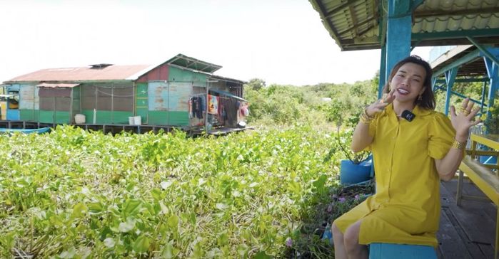 Lớn lên trong nghèo khó, cô gái chuyển giới xây dựng cơ ngơi bạc tỷ